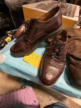 Bostonian Brown Leather Cap Toe Brogue Oxford Shoes Size 9